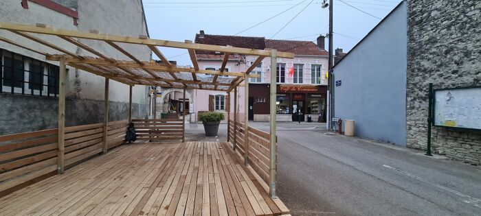 Le café du commerce.jpg Le café du commerce.jpg