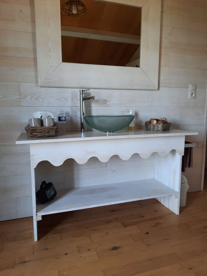 La Cabane Effrénée Domaine Saint Roch