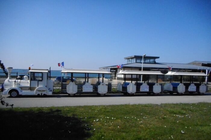 Petit Train Touristique.JPG © La Mangeoire