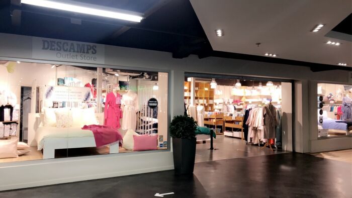 DESCAMPS.jpg Marques Avenue Troyes