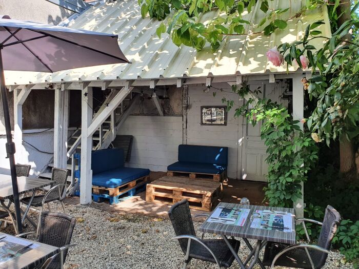 09- TERRASSE ©Le Voltaire Troyes