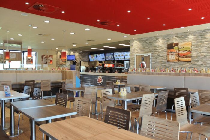 Burger King Saint-Parres-aux-Tertres (2) - crédit photo - BK Saint-Parres-aux-Tertres.jpg BK Saint-Parres-aux-Tertres