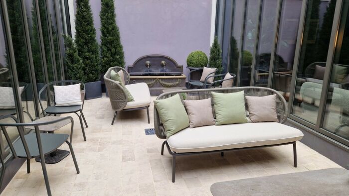 BW HOTEL DE LA POSTE 07.2023 - GAELLE S8.jpg TLCT GS